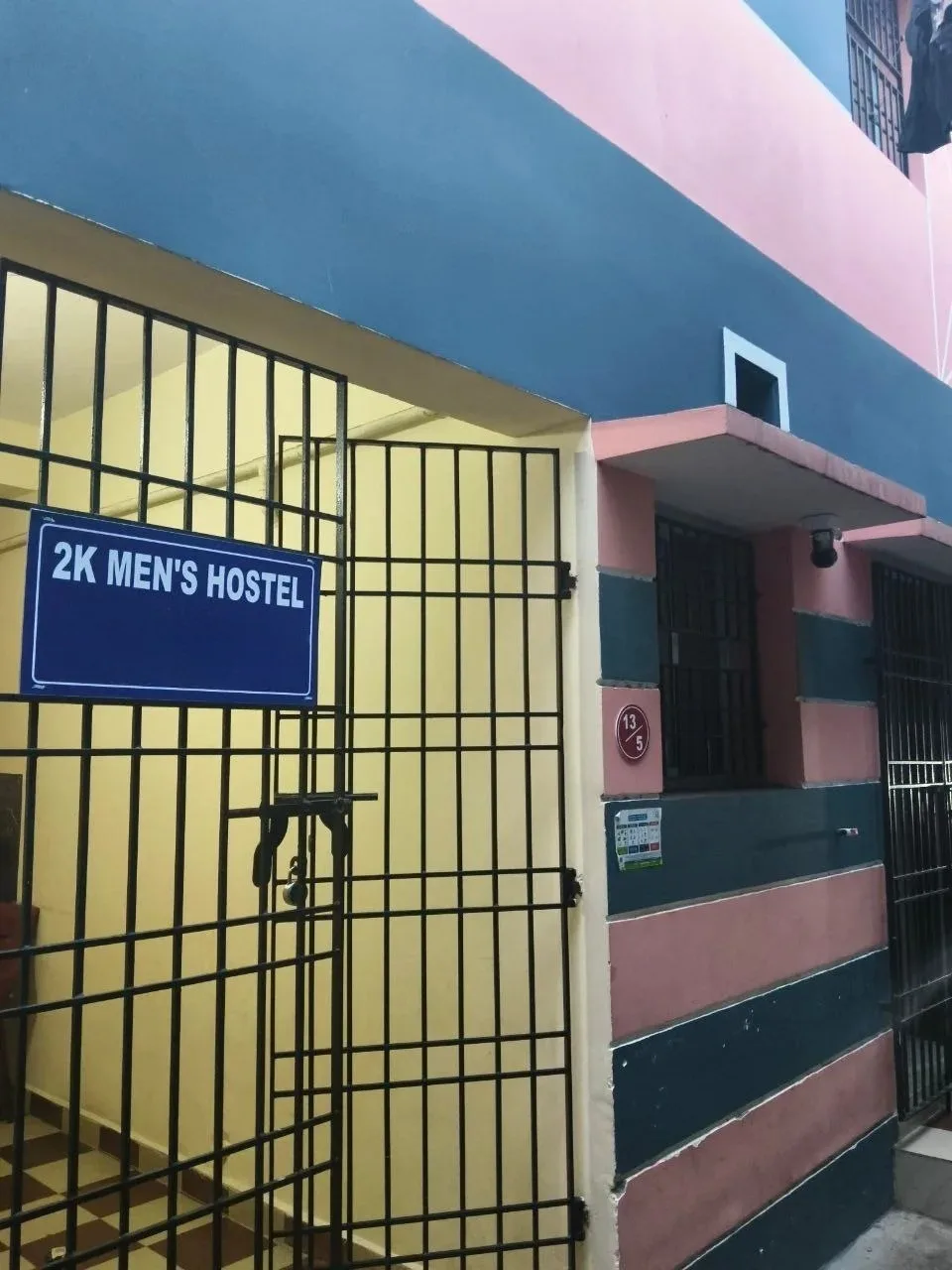 2k Men's hostel
